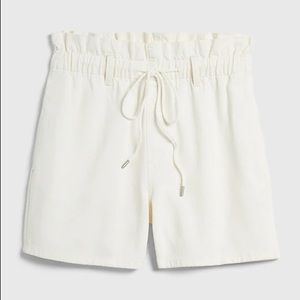 GAP Paperbag Shorts